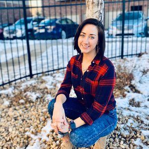 Meet your Posher, Jessica